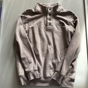 Mens North Face pull over